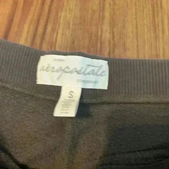 Y2k Brown Low Rise Aeropostale sweatpants - Picture 3 of 3